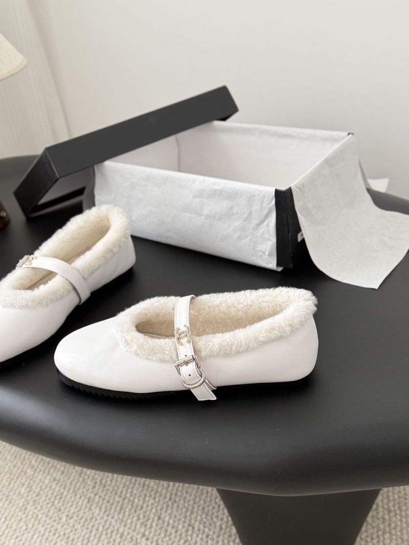 Ch**el loafers